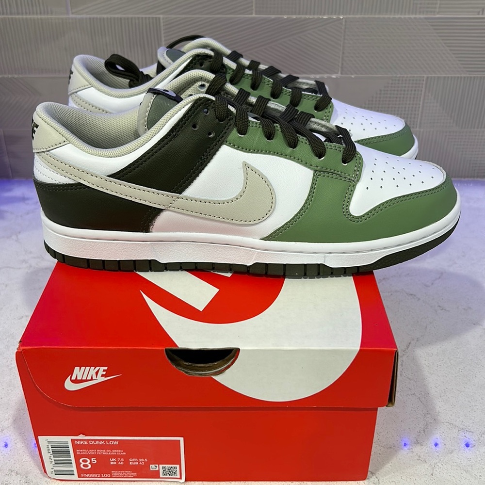 Nike Dunk Low